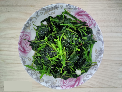 炒苋菜
